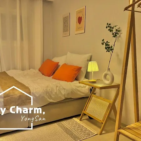 Heart Of Seoul , 3Br&2Bd , 2Minute Walk From Subway Station , Stay Charm